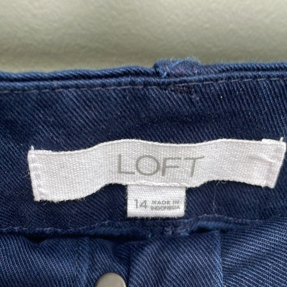 Size 14 wide leg Loft pants - Picture 3 of 4